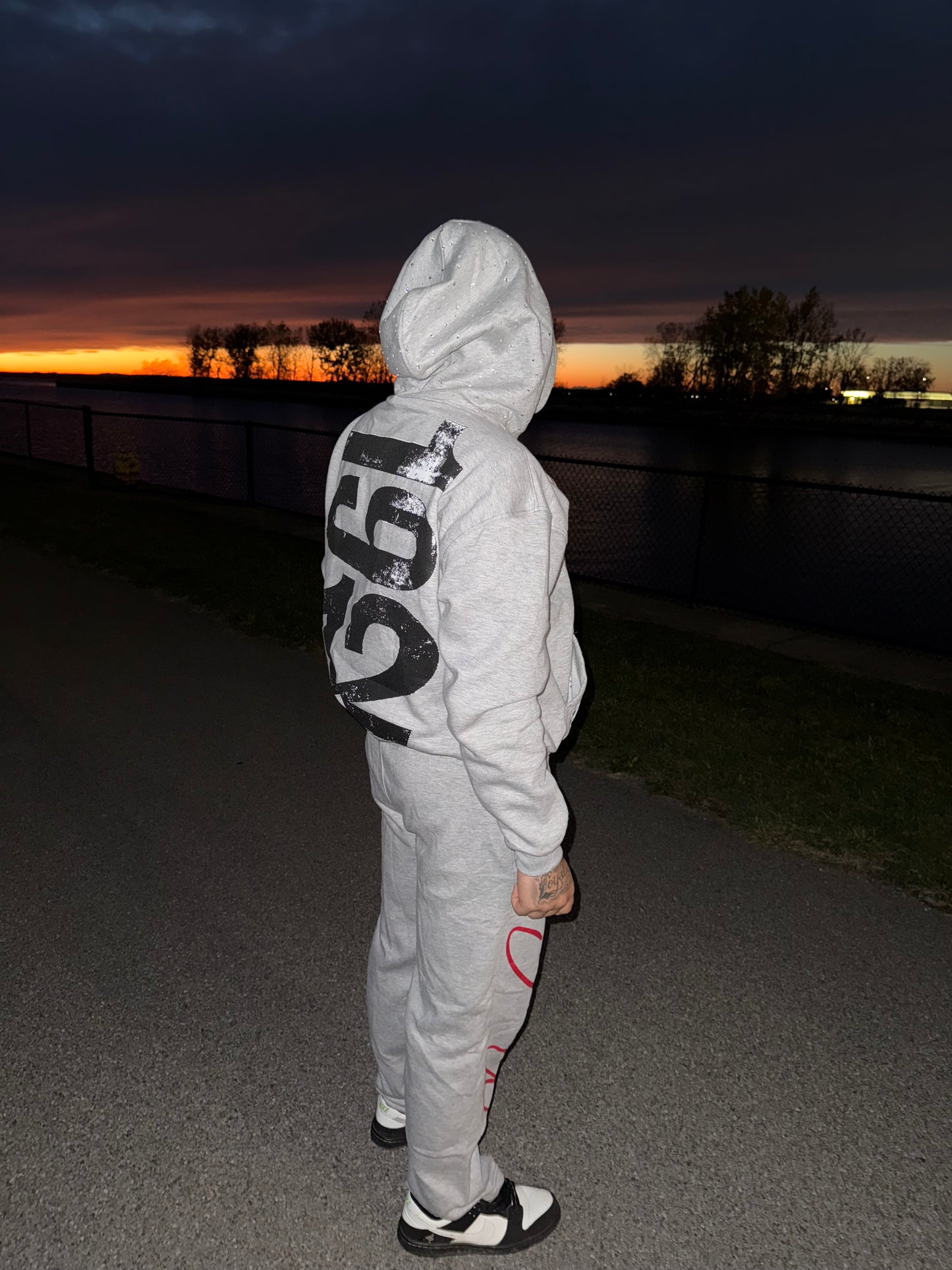ECLIPSE TRACKSUIT – GREY